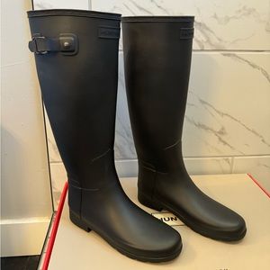 Brand New Hunter Refined Tall Matte Boots